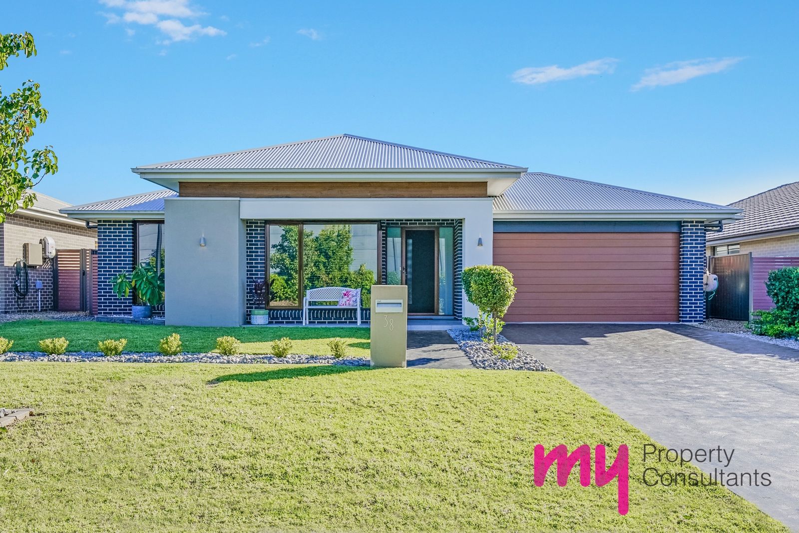 38 Cogrington Drive, Harrington Park NSW 2567, Image 0