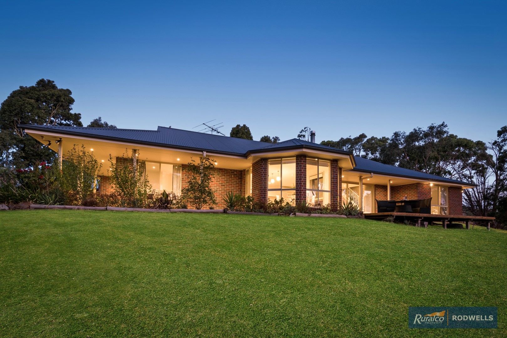 2220 Northern Highway, Kilmore VIC 3764, Image 0