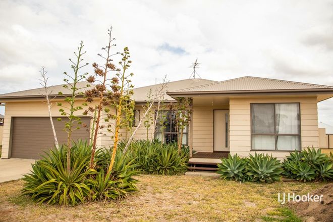 Picture of 15 Lockyer Crescent, ROMA QLD 4455