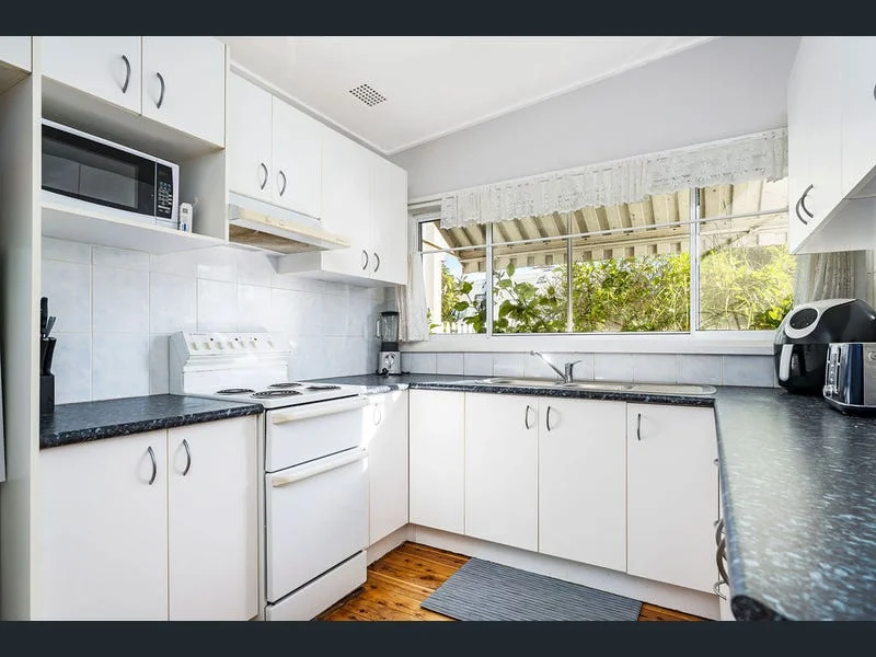 Additional image 3 of 4 Campbellfield Avenue, Bradbury NSW 2560