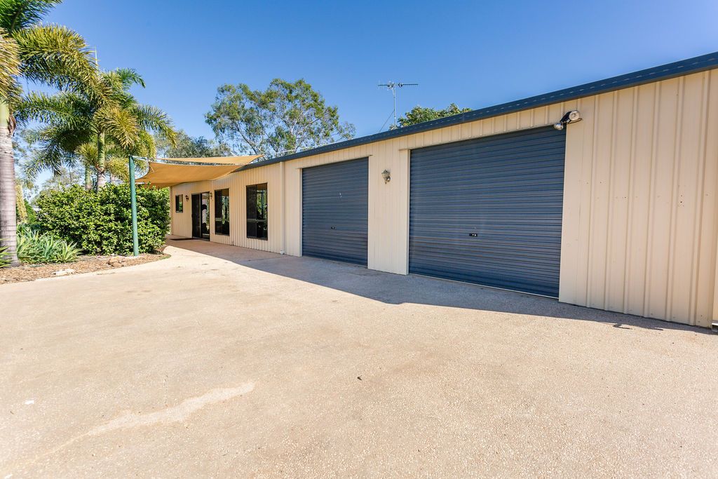 3 bedrooms Acreage / Semi-Rural in 41 Slack Drive EMERALD QLD, 4720