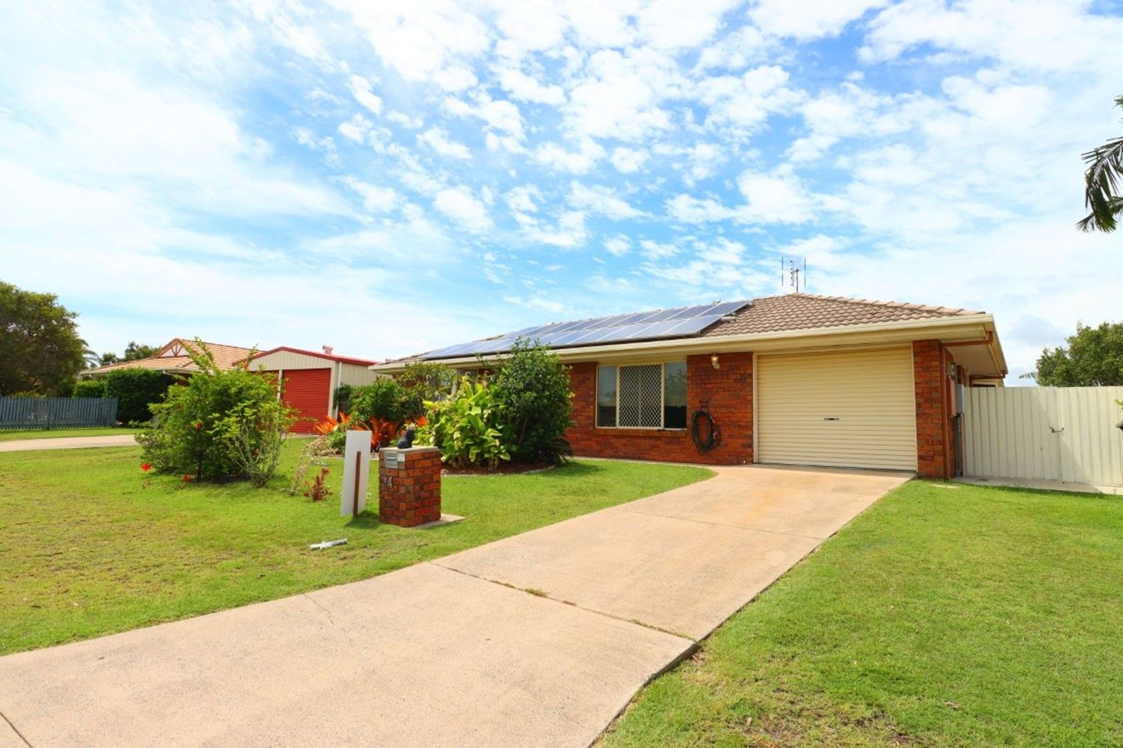 3 bedrooms House in 4 Rosella Way ELI WATERS QLD, 4655