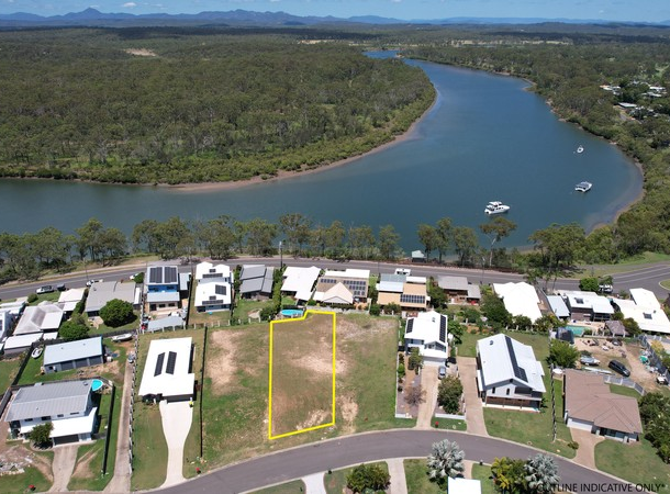 9 Richard Street, Boyne Island QLD 4680