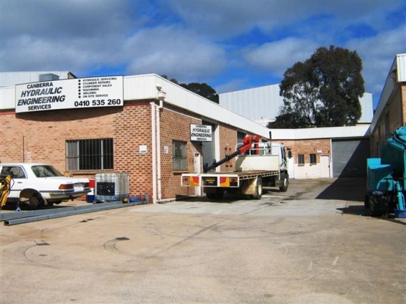 52 Aurora Avenue, Queanbeyan East Property History & Address Research