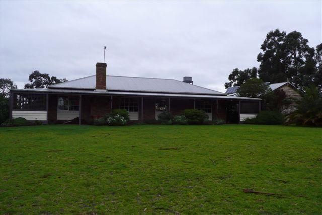 619 Woodpile Road, MEERLIEU VIC 3862, Image 2