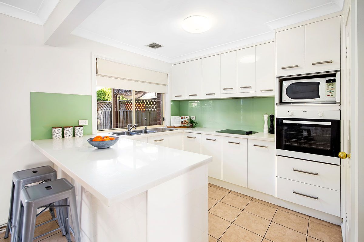 3B Bassett Place, Menai NSW 2234, Image 2