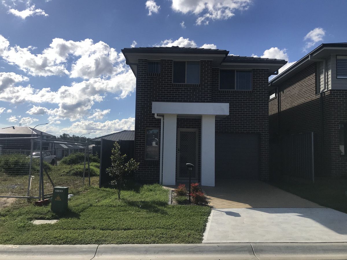 4 bedrooms House in 16 Coventry HAMLYN TERRACE NSW, 2259