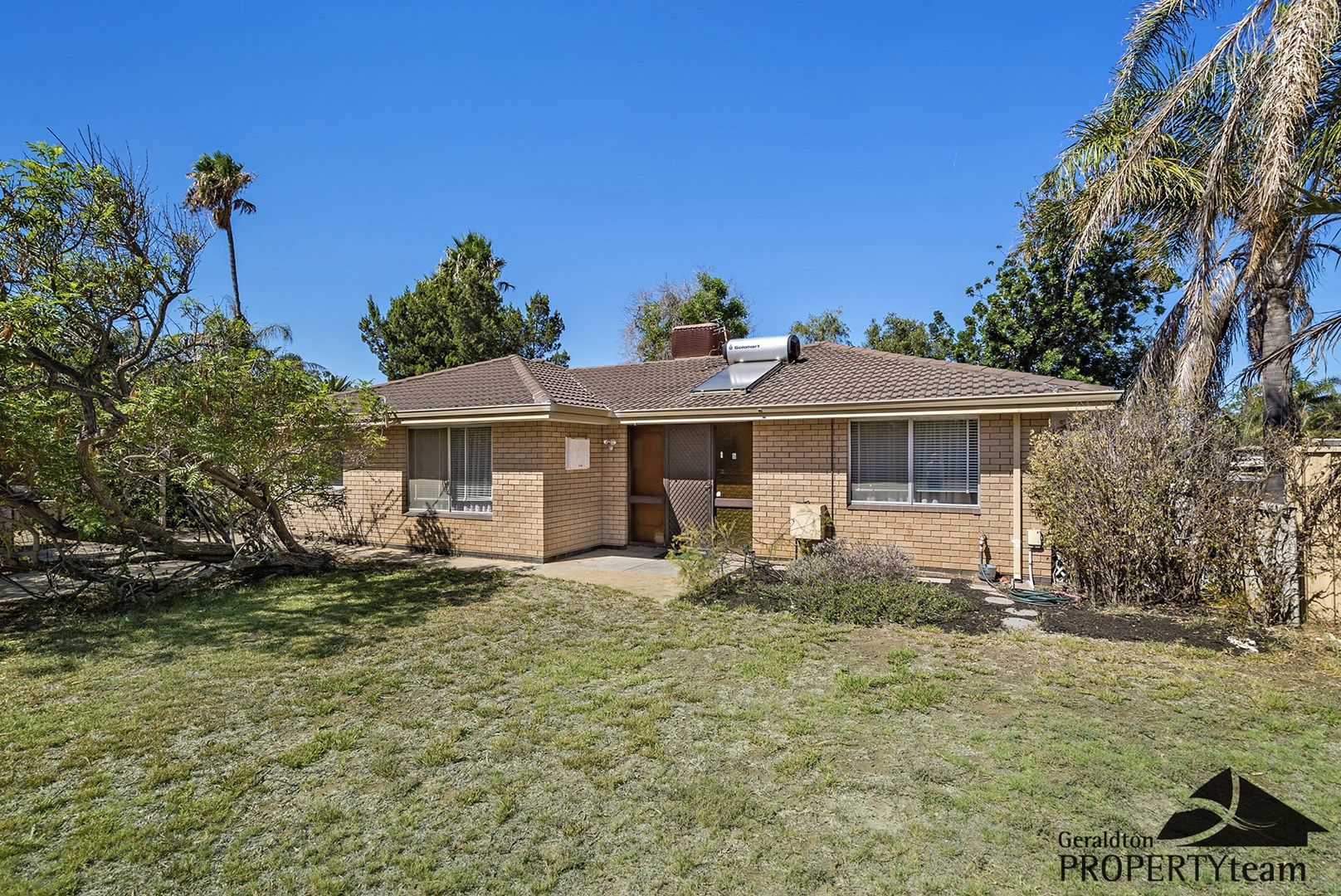 5 Hallet Place, Bluff Poin Property History & Address Research Domain