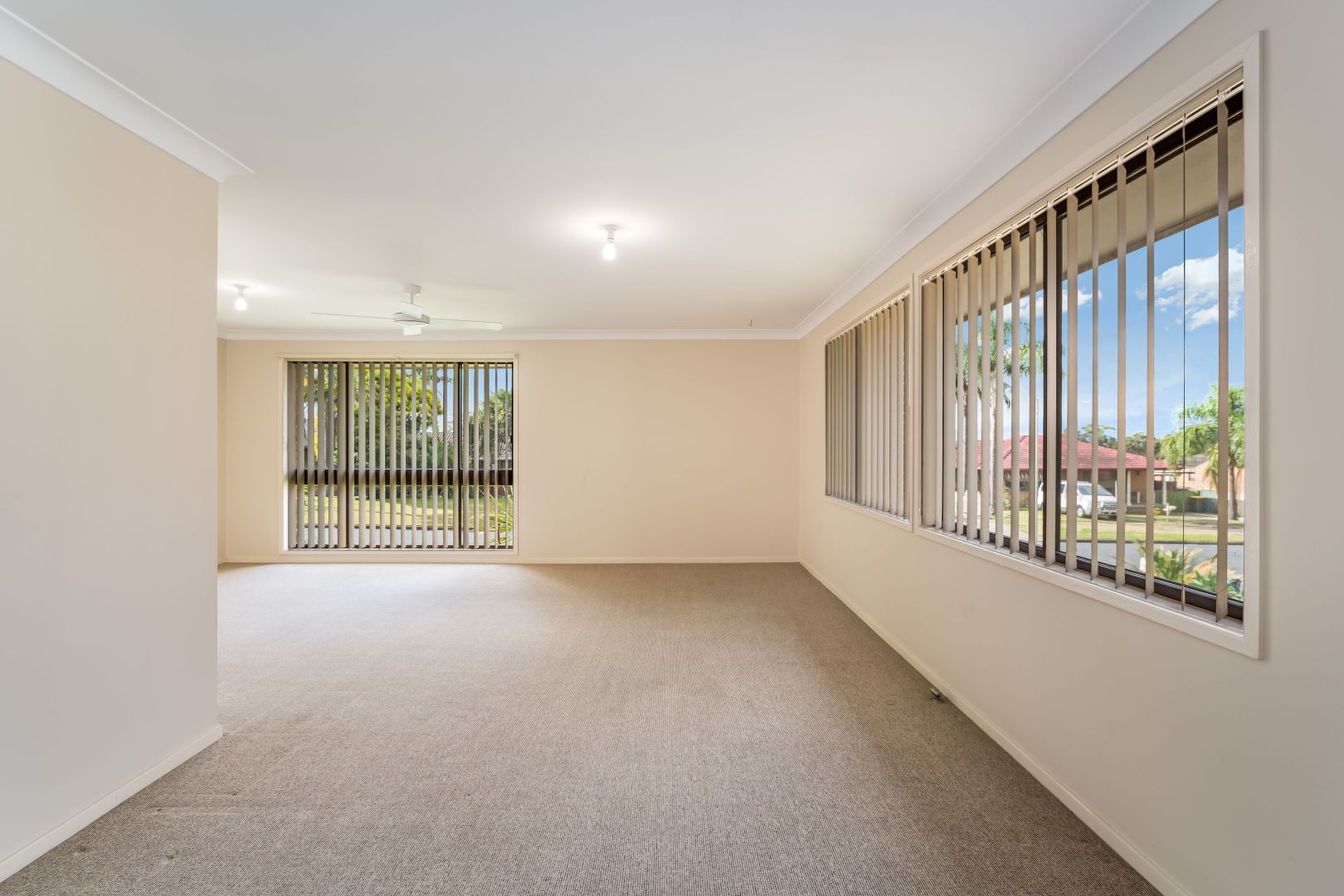 6 Barlow Close, Thornton NSW 2322, Image 2