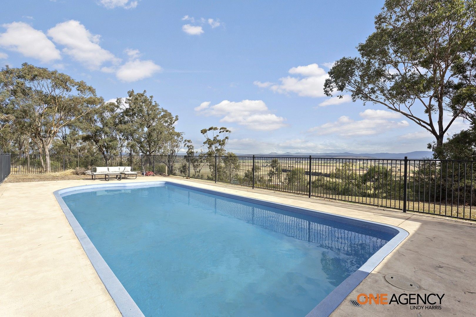 13 Llanrian Drive, Singleton NSW 2330, Image 1