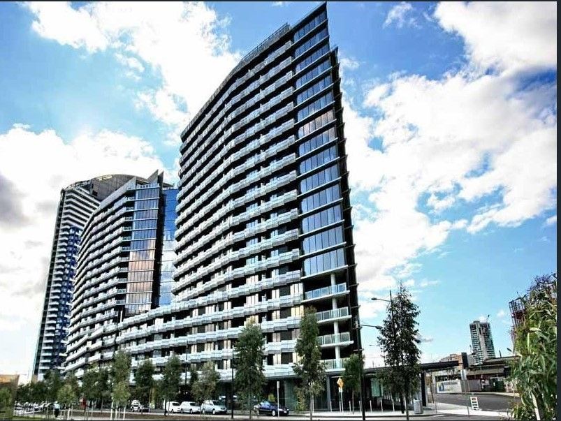 2 bedrooms Apartment / Unit / Flat in 807/18 Waterview Walk DOCKLANDS VIC, 3008