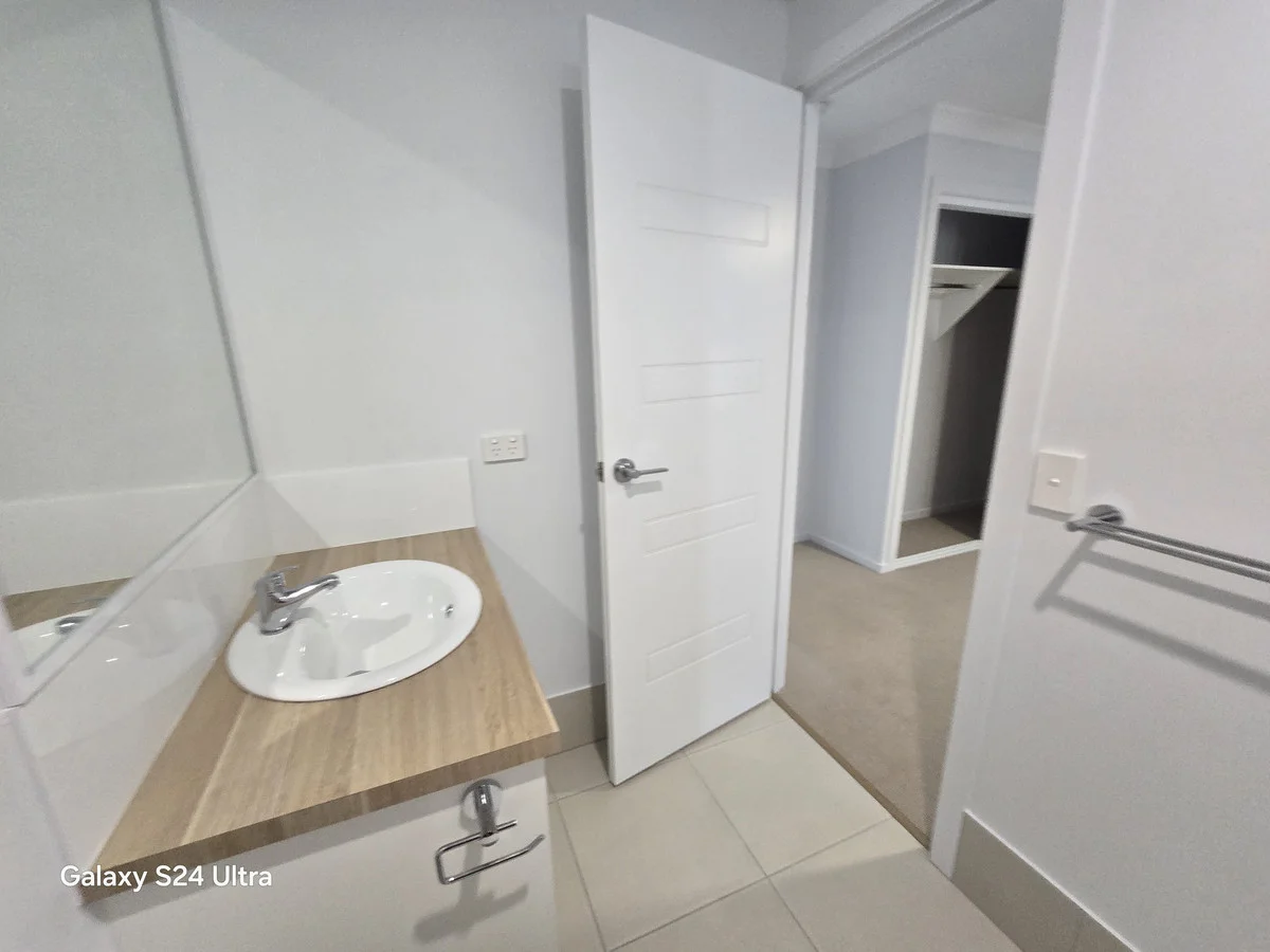 Additional image 25 of 6 Wandsworth Street, Cranley QLD 4350