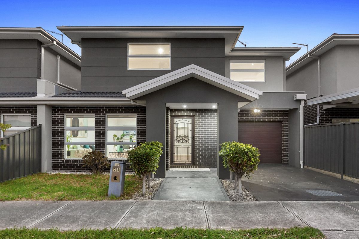 3 bedrooms Townhouse in 23 Palana Street GLENROY VIC, 3046