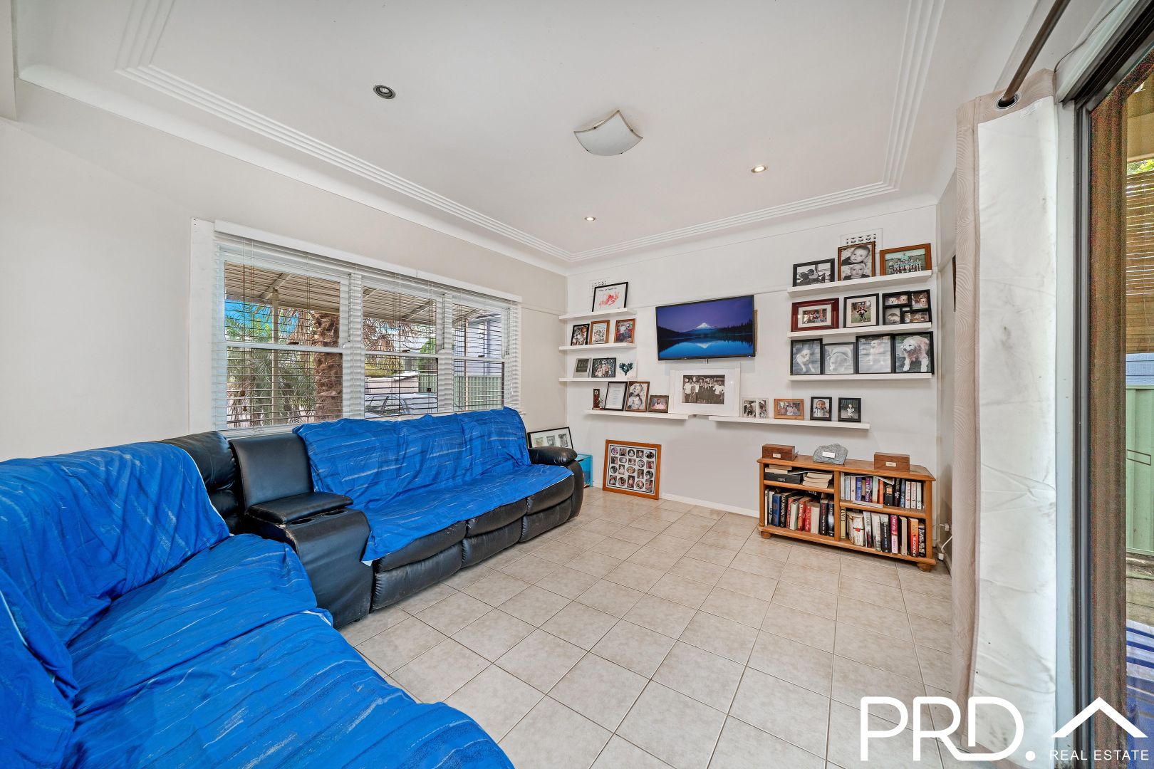 2 Gracemar Avenue, Panania NSW 2213, Image 1