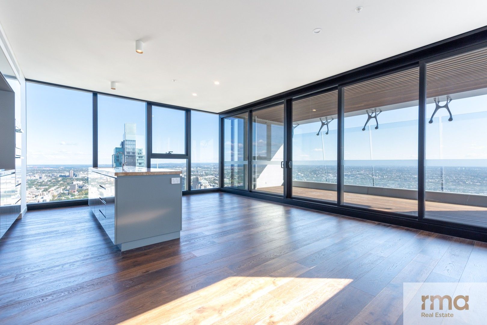 3 bedrooms Apartment / Unit / Flat in 6905/115 Bathurst Street SYDNEY NSW, 2000