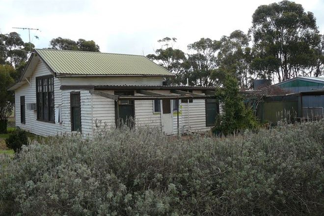 Picture of 671 Traynors Lagoon Road, ST ARNAUD NORTH VIC 3477