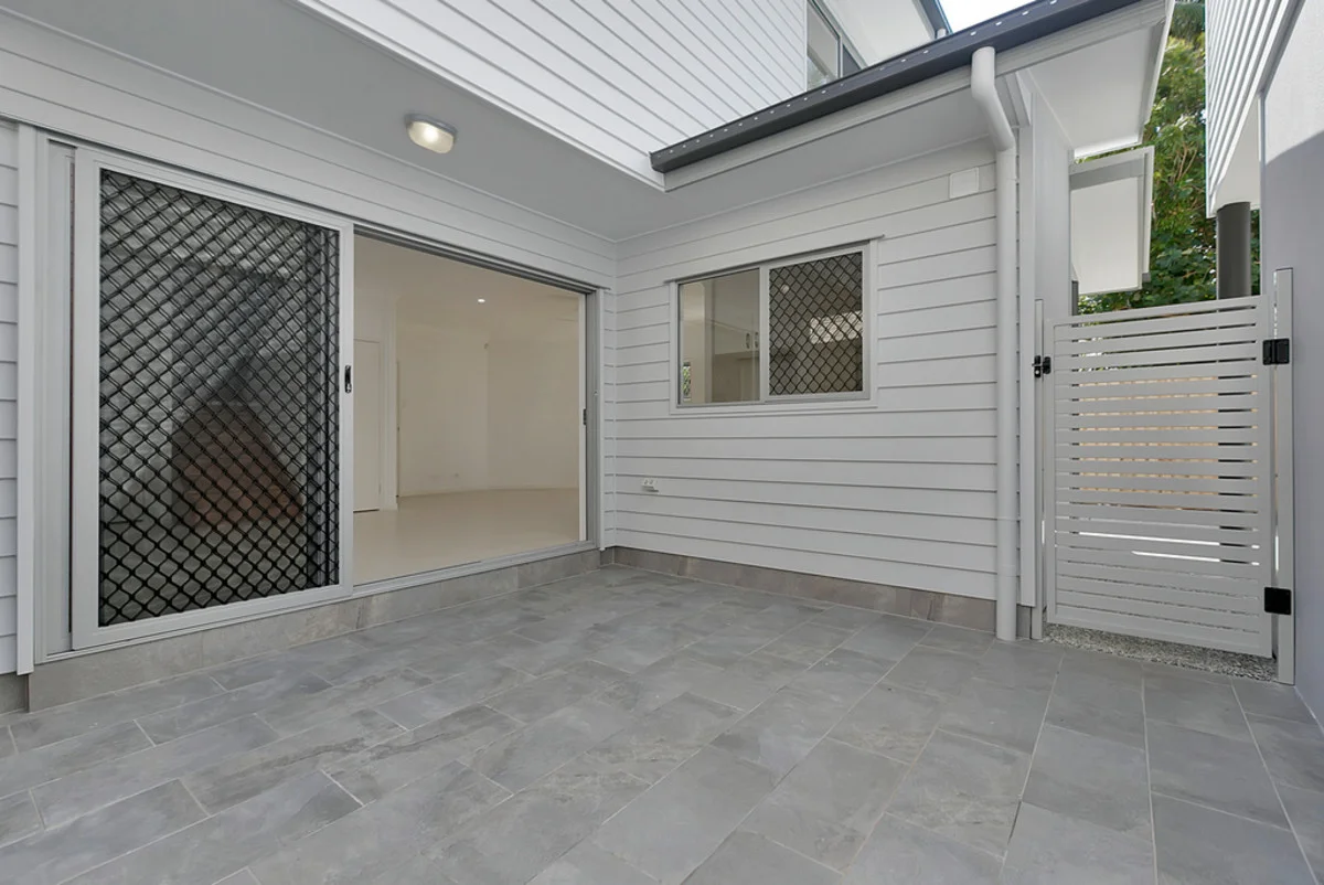 Additional image 5 of 2/99 Wynnum Esplanade, Wynnum QLD 4178