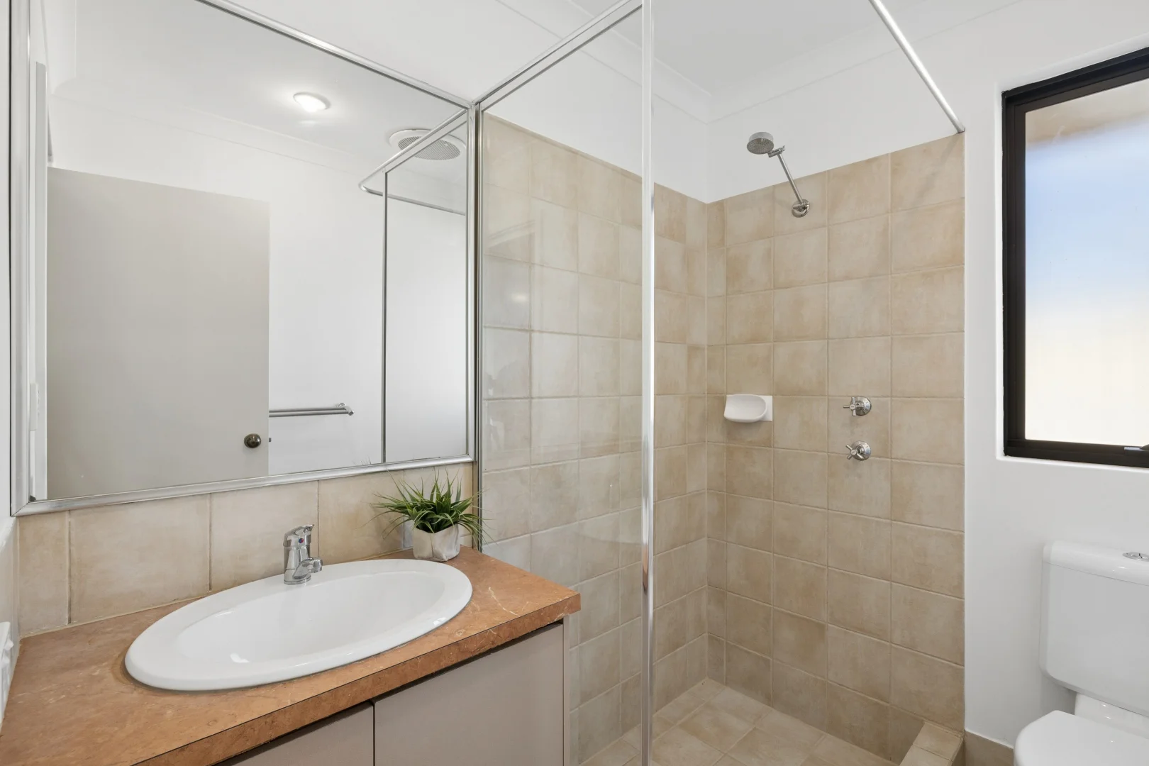 Additional image 29 of 2/222 Hill View Terrace, Bentley WA 6102