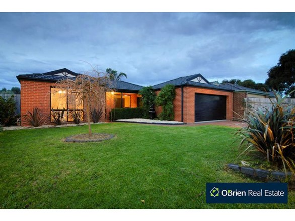 23 Kinsale Views, Berwick VIC 3806