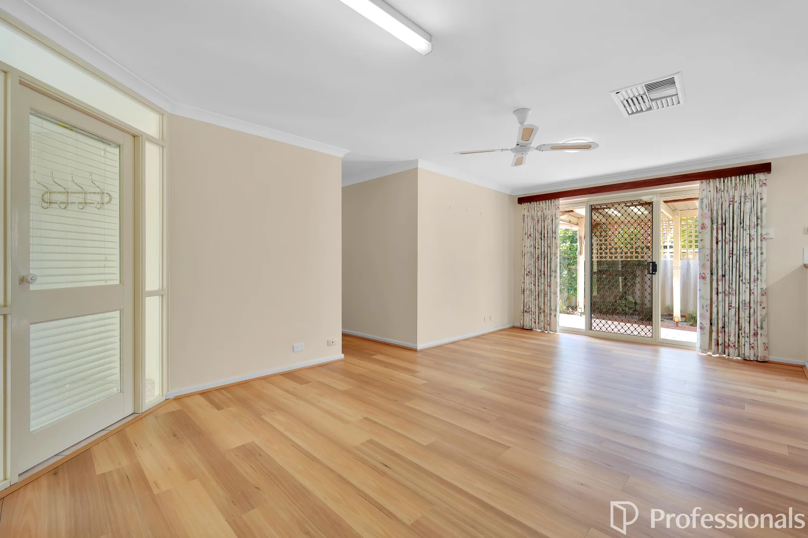 Additional image 19 of 4/24-26 Colkirk Way, Willetton WA 6155