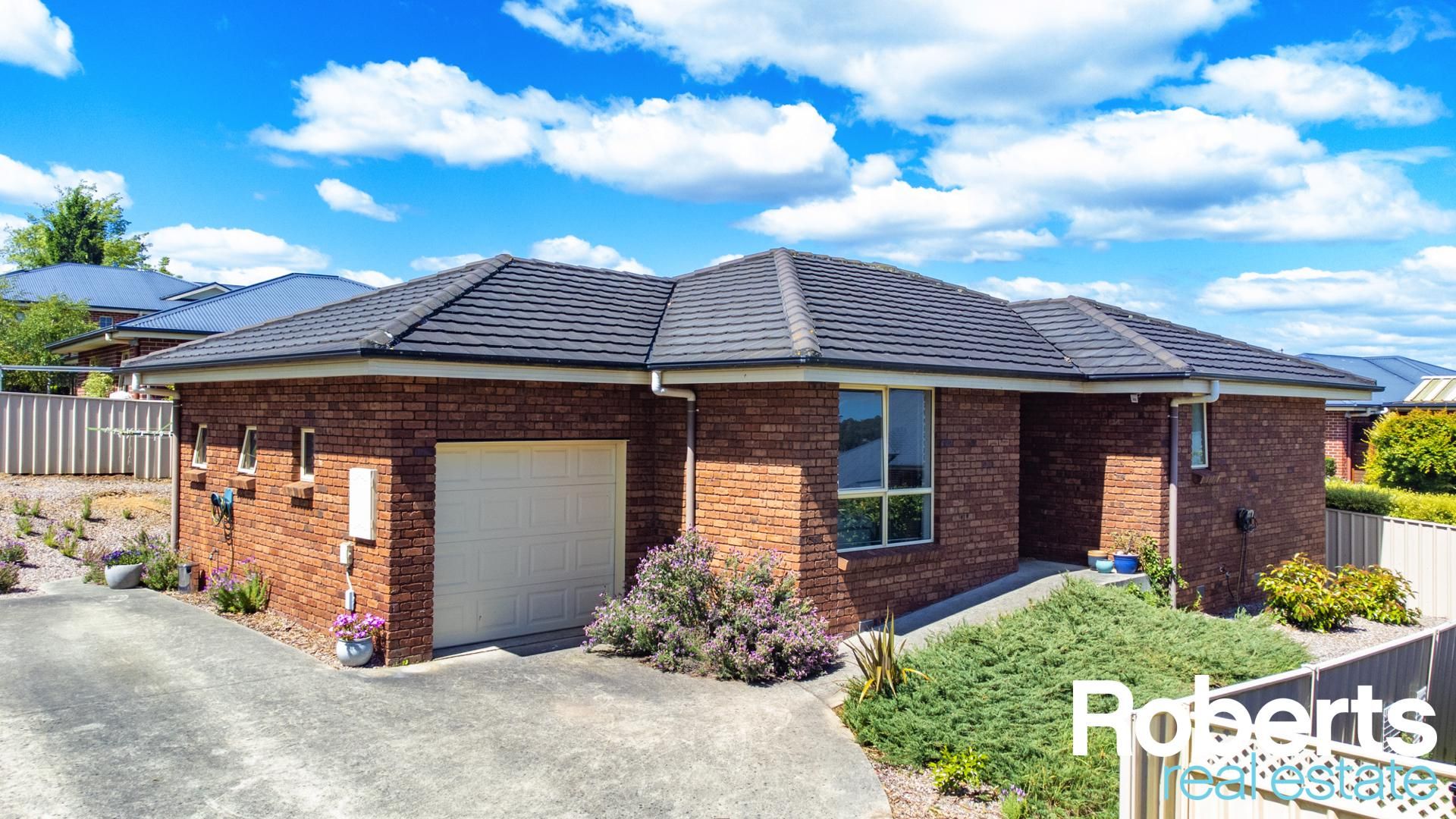 2/14a New Ecclestone Rd, Riverside TAS 7250, Image 0