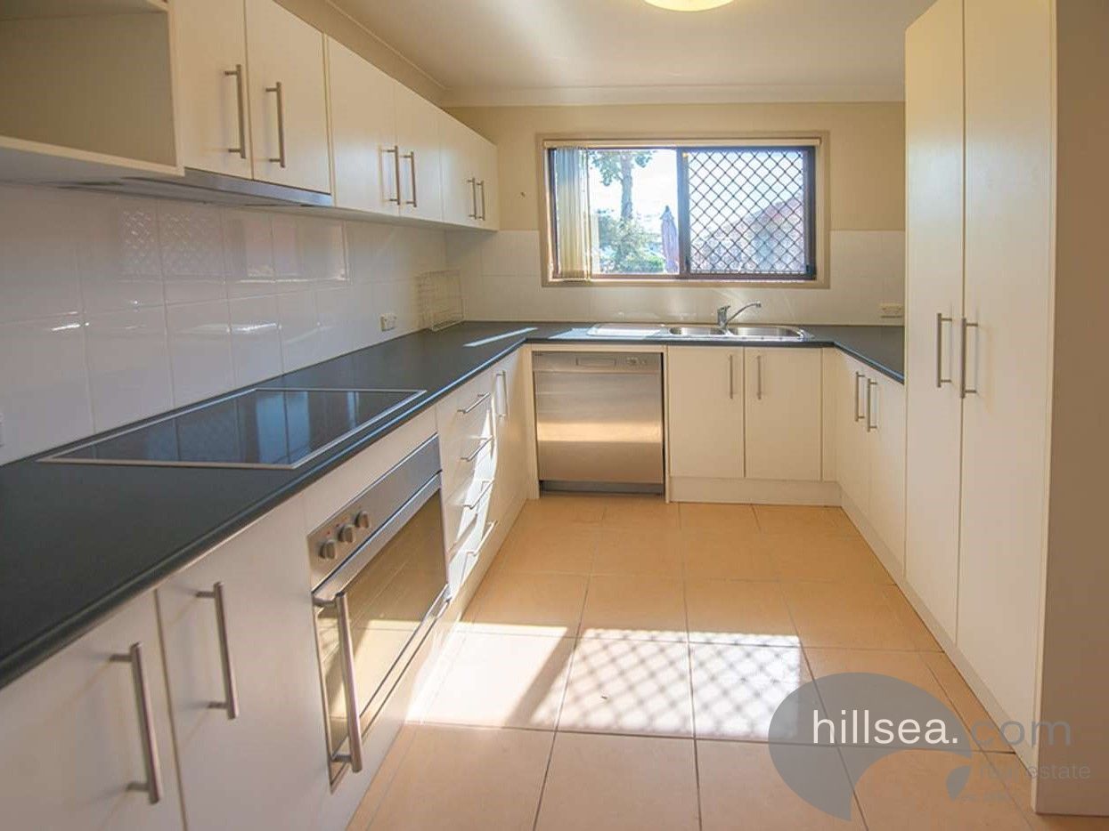 9/31 Thrush Avenue, Paradise Point QLD 4216, Image 2