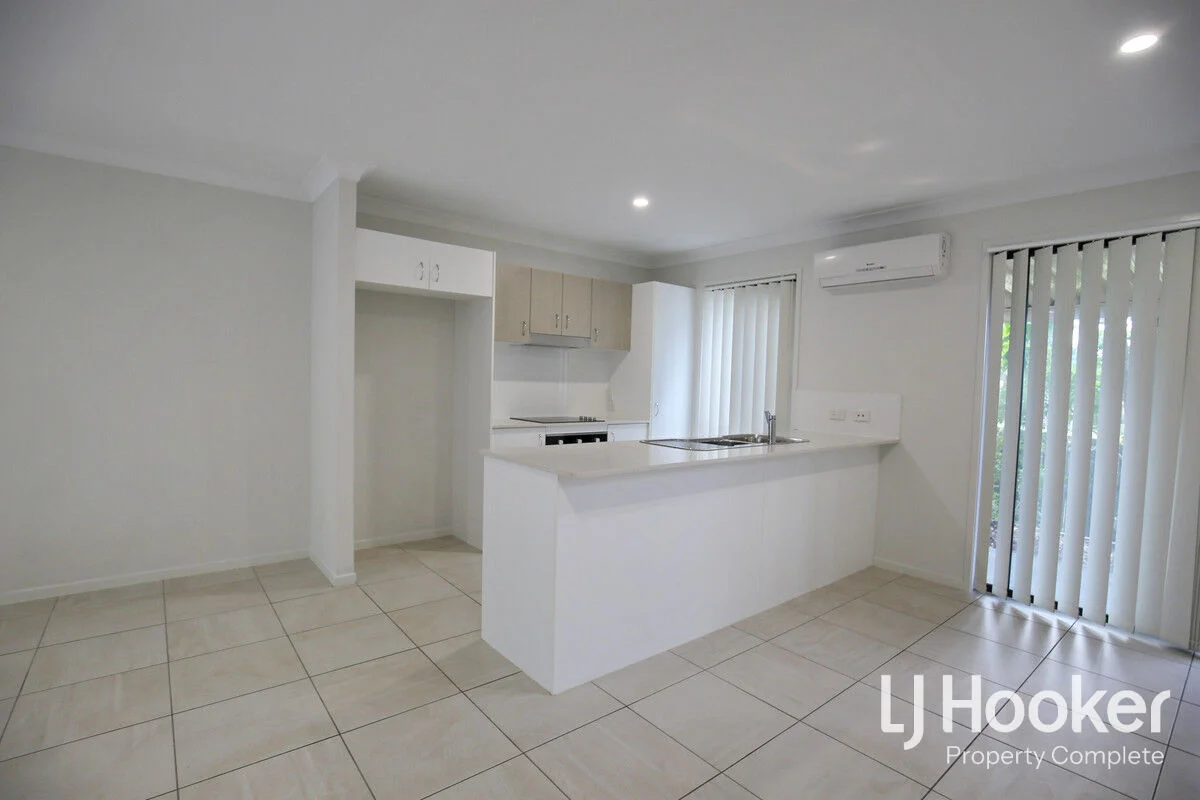 Additional image 5 of 2/8-12 Wattlebrush Court, Park Ridge QLD 4125