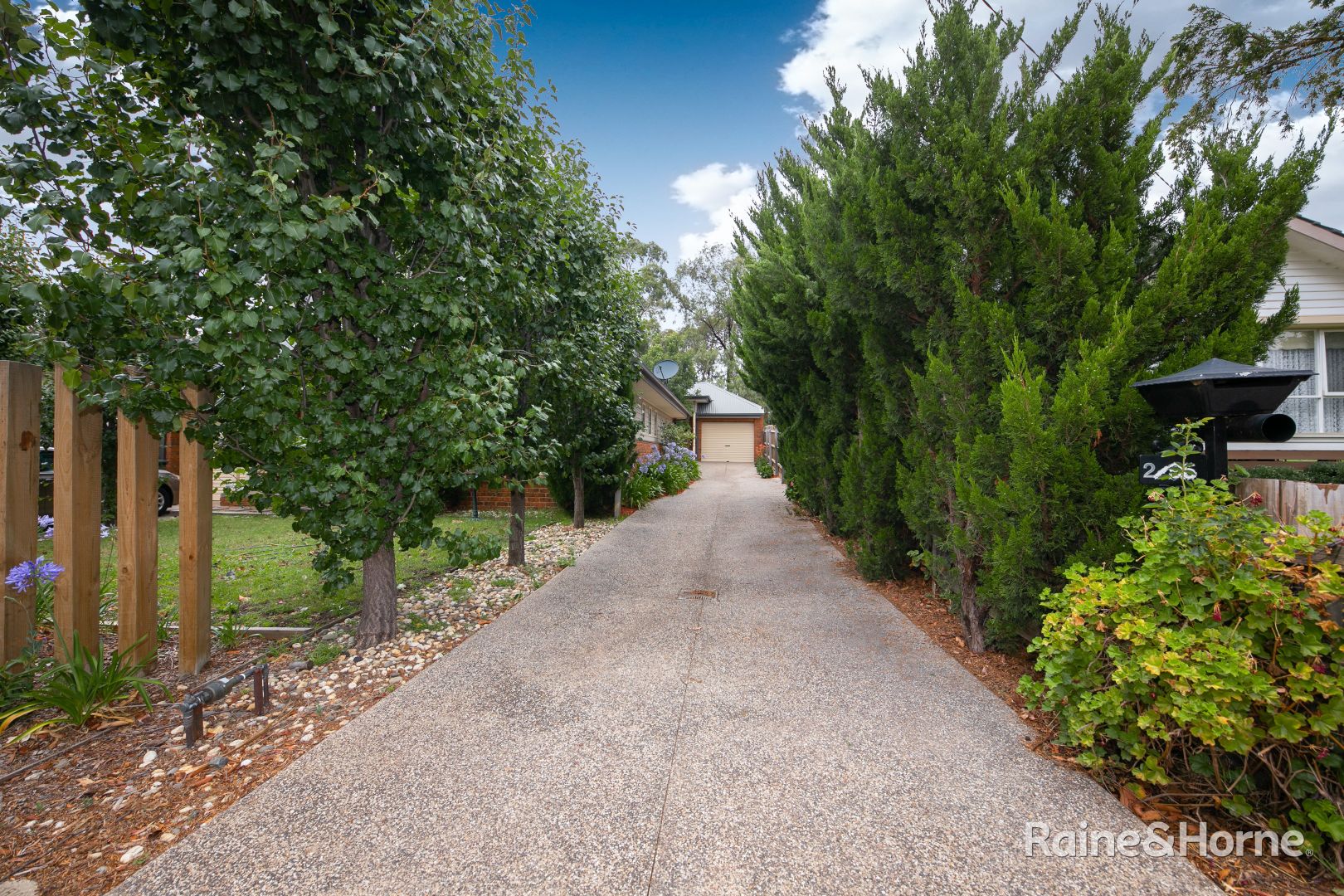 2/95 Gap Road, Sunbury VIC 3429, Image 2