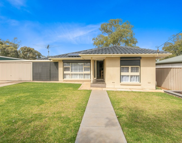 4 St Albans Road, Evanston Park SA 5116