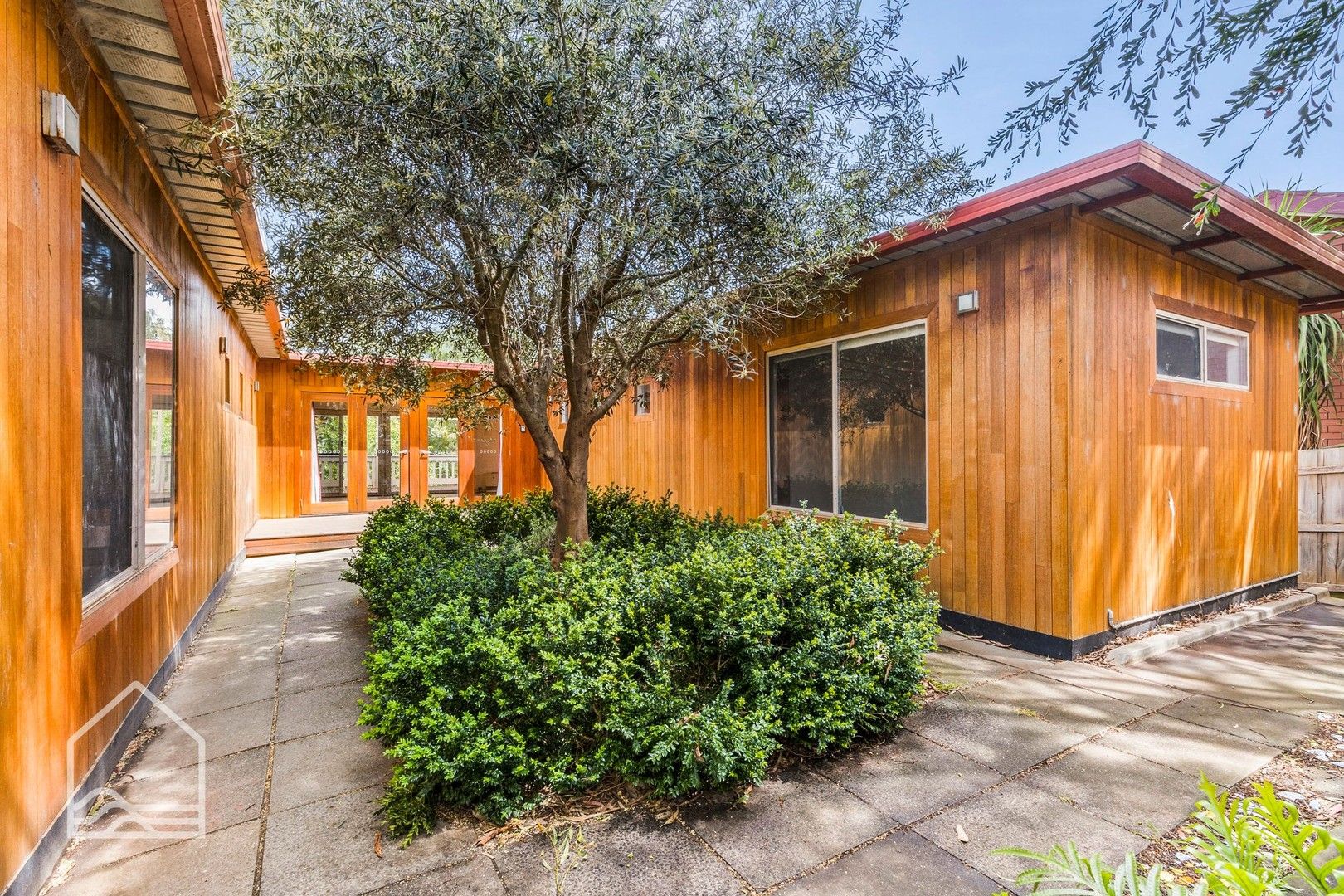 4 bedrooms House in 23 Blackwood Place OCEAN GROVE VIC, 3226