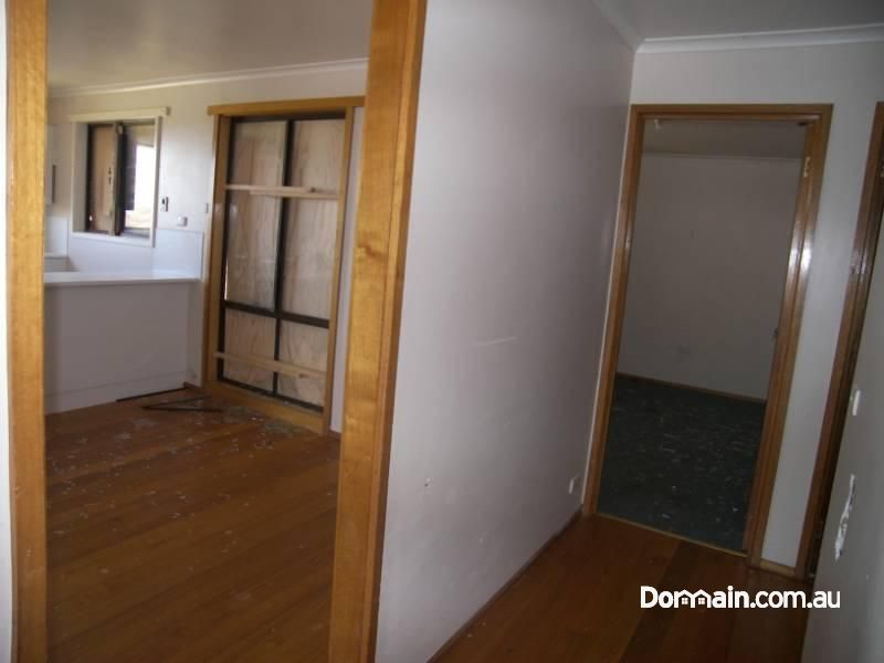 38 Honeysuckle Court, ROCHERLEA TAS 7248, Image 2