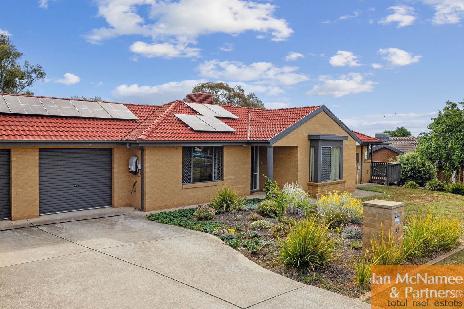 12 McCrae Street, Queanbeyan West NSW 2620, Image 1