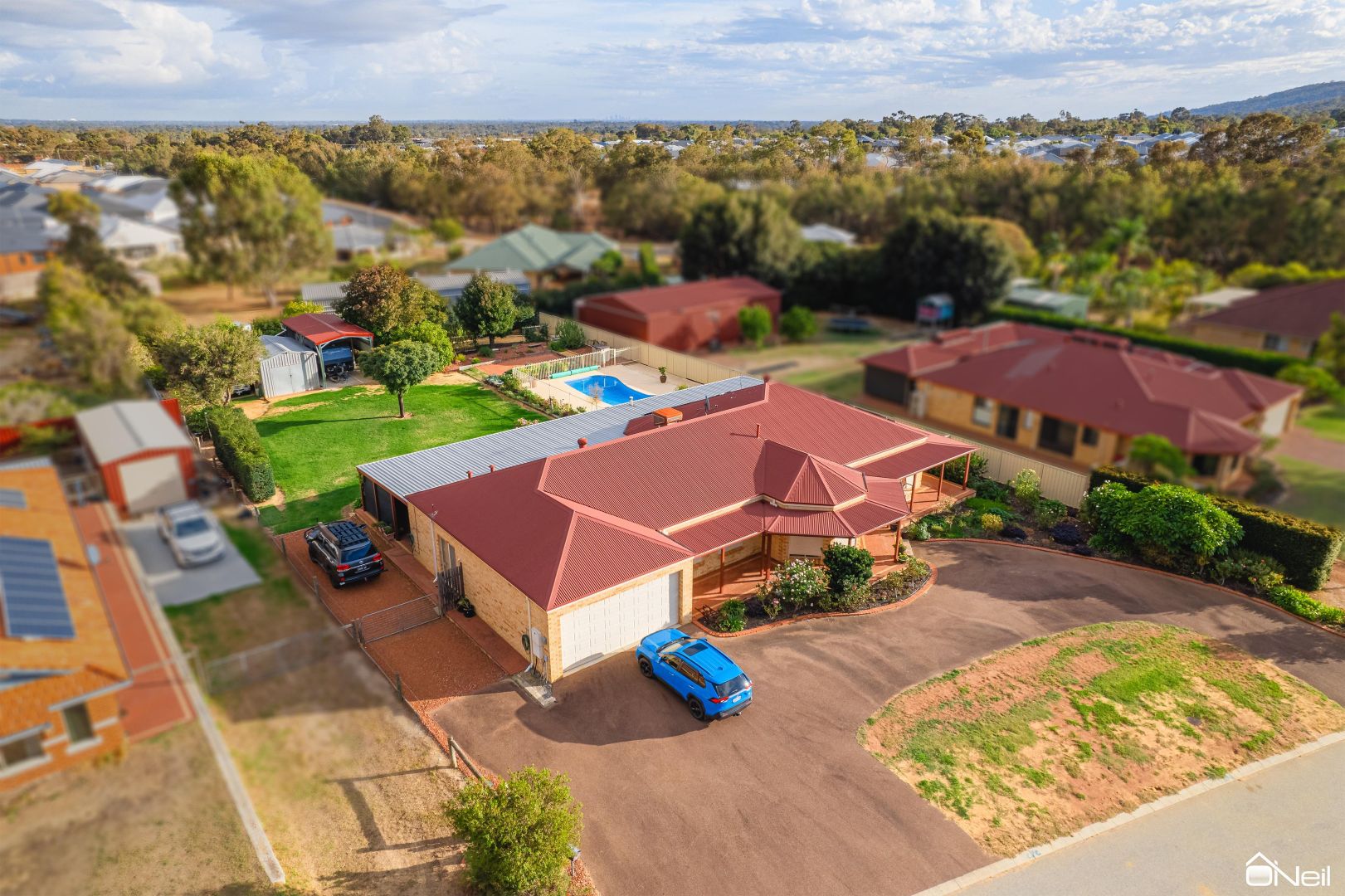 2 Lazenby Drive, Byford WA 6122, Image 2