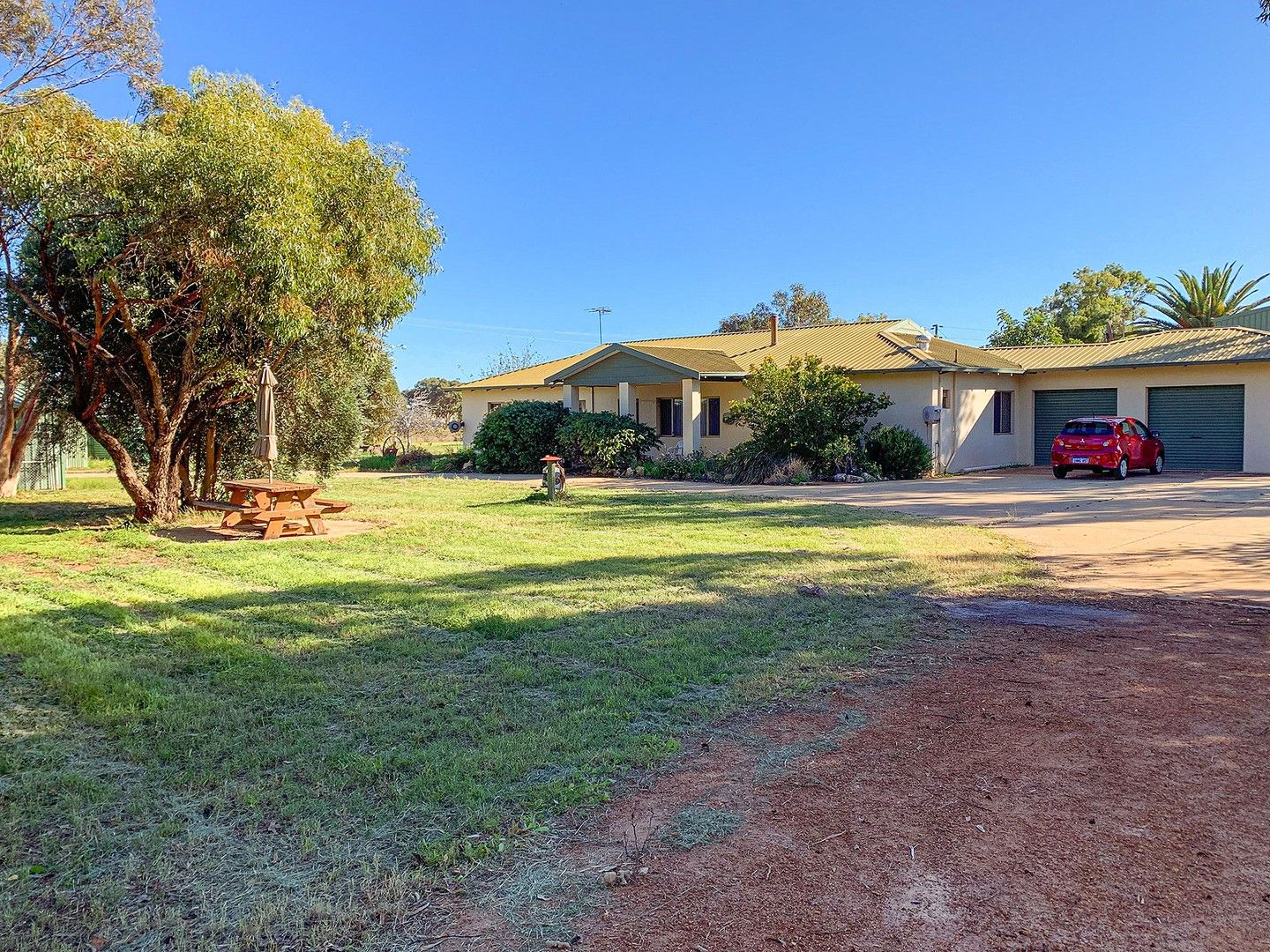 30240 Brand Highway, Dongara WA 6525, Image 2