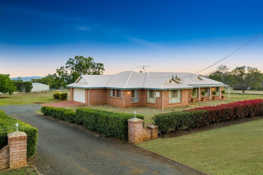 4 Janet Drive, Vale View QLD 4352, Image 1