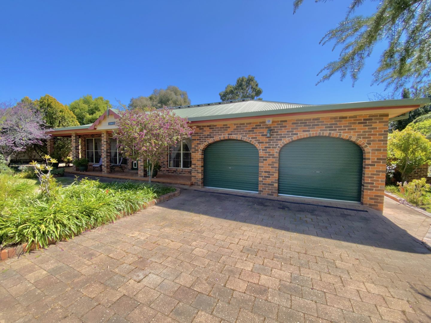 11 Alder Street, Forbes NSW 2871, Image 2