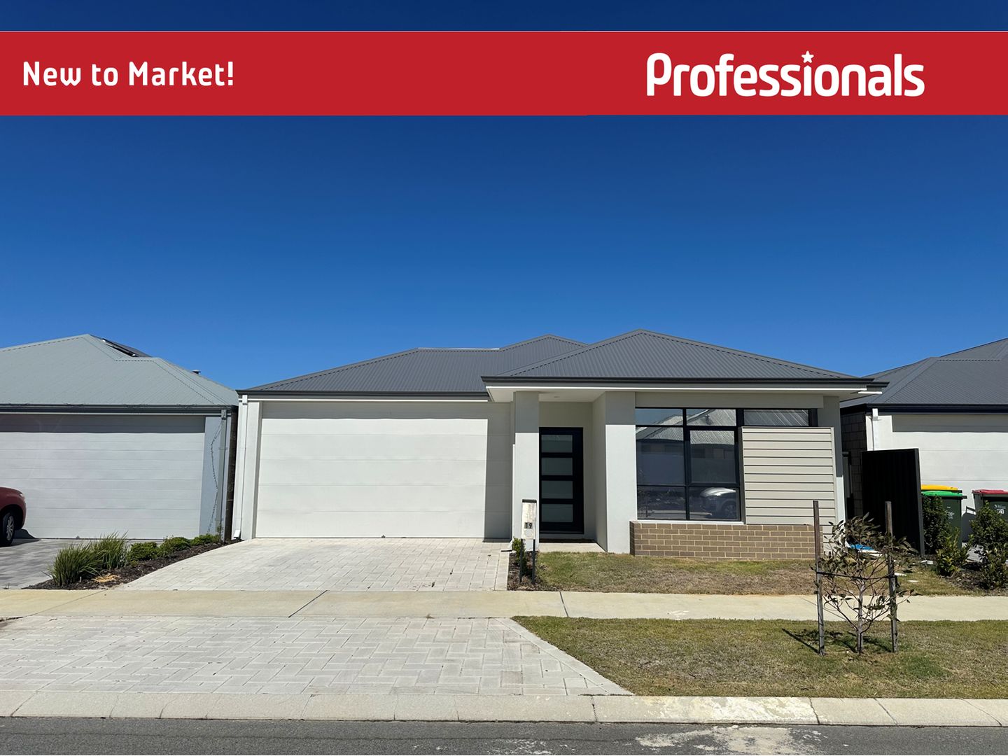 4 bedrooms House in 19 Juniper Loop ALKIMOS WA, 6038