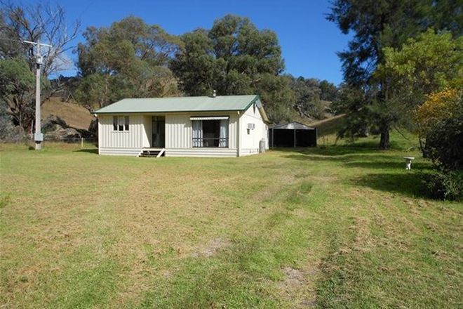 Picture of 3241 Frogmore Road, HOVELLS CREEK NSW 2794