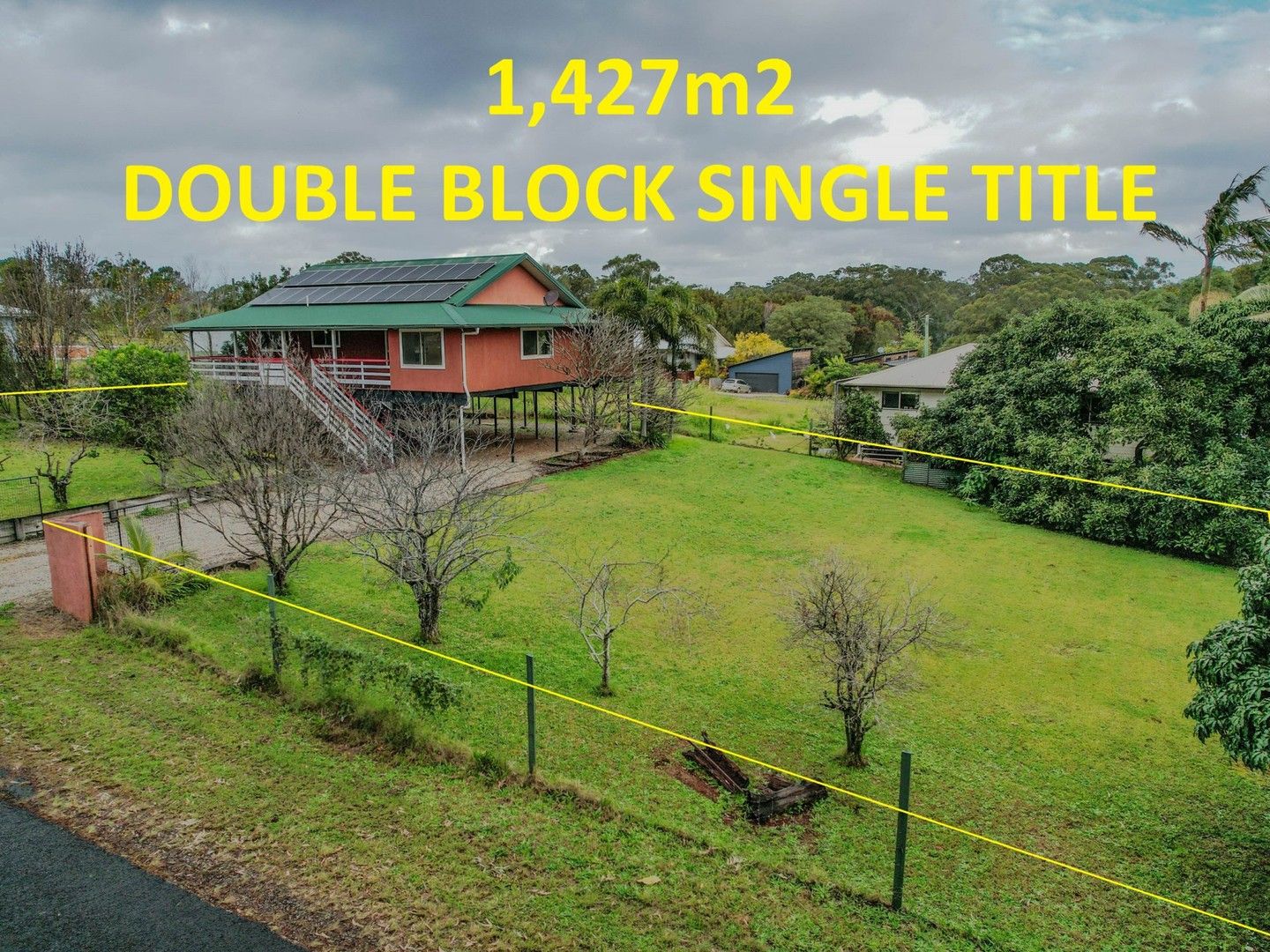 3 bedrooms House in 34-36 Highland street RUSSELL ISLAND QLD, 4184