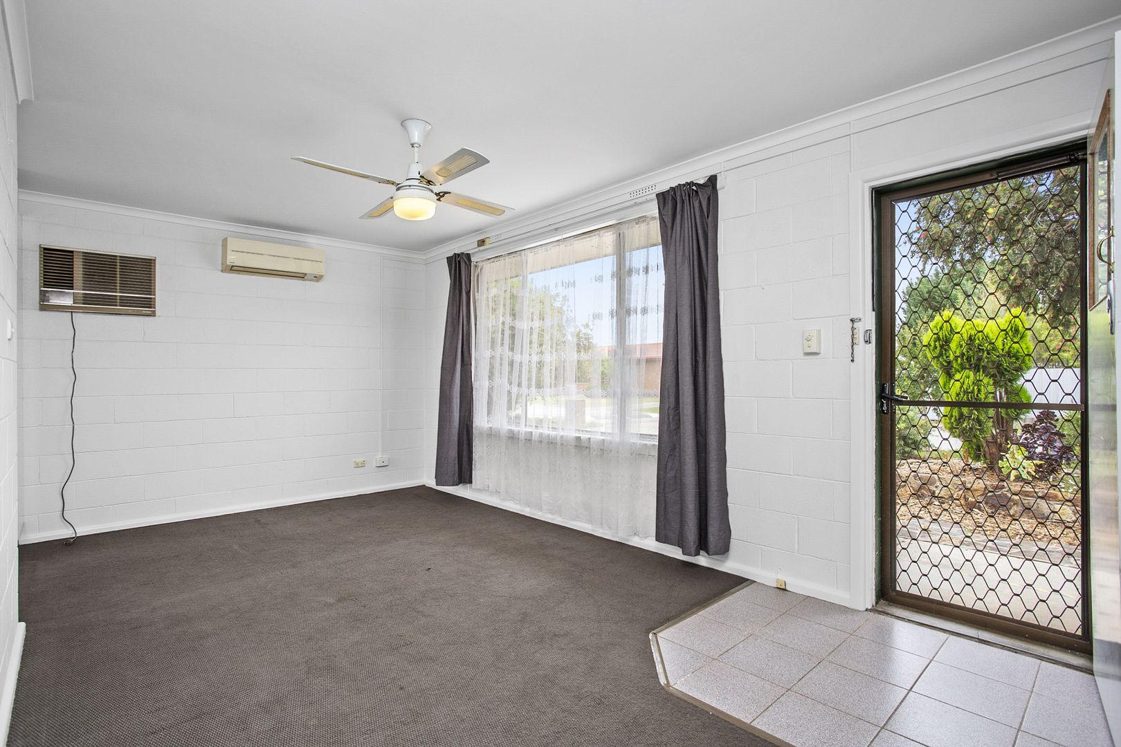 2/1 McKibbin Court, Wodonga VIC 3690, Image 1