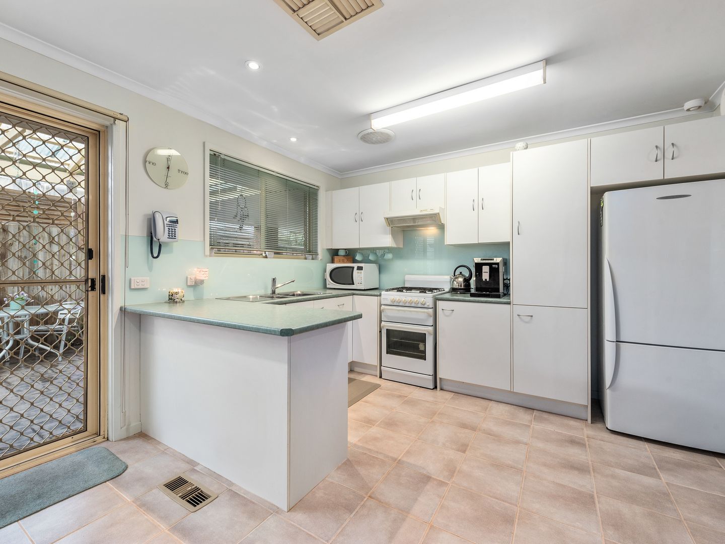 20 Neville Street, Ringwood VIC 3134, Image 2