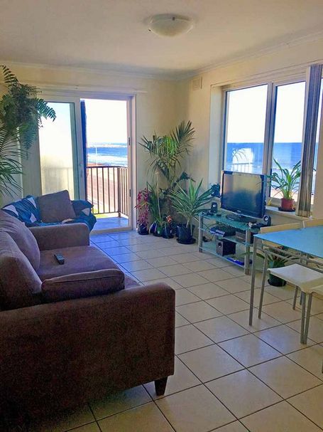 2 bedrooms Apartment / Unit / Flat in 9/52 North Esplanade GLENELG NORTH SA, 5045