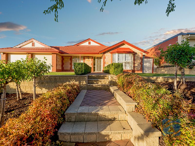 4 Lipson Reach Road, Gulfview Heights SA 5096, Image 0