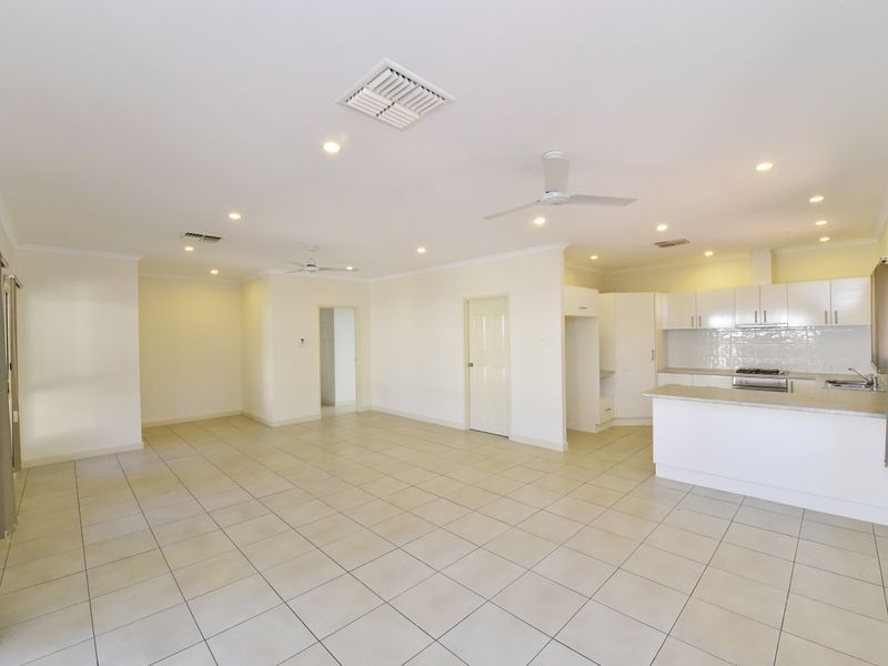 2/2 Arunga Street, The Gap NT 0870, Image 1