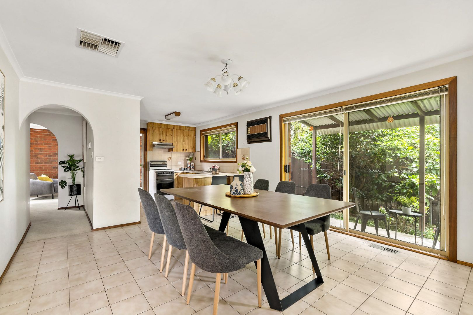 3/3 Lindsay Street, Clayton VIC 3168, Image 2