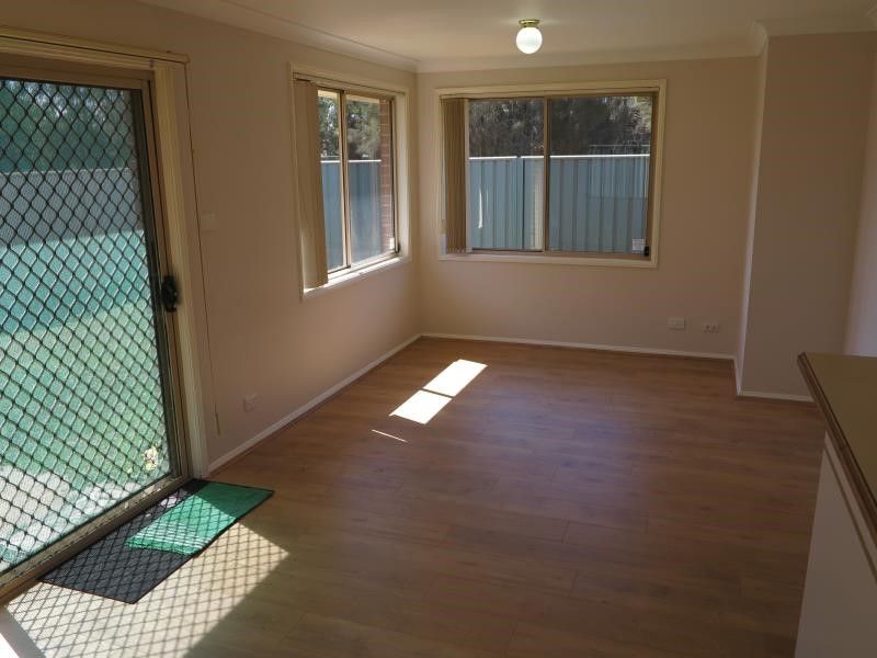 22 Gunnedah Rd, Hoxton Park NSW 2171, Image 2