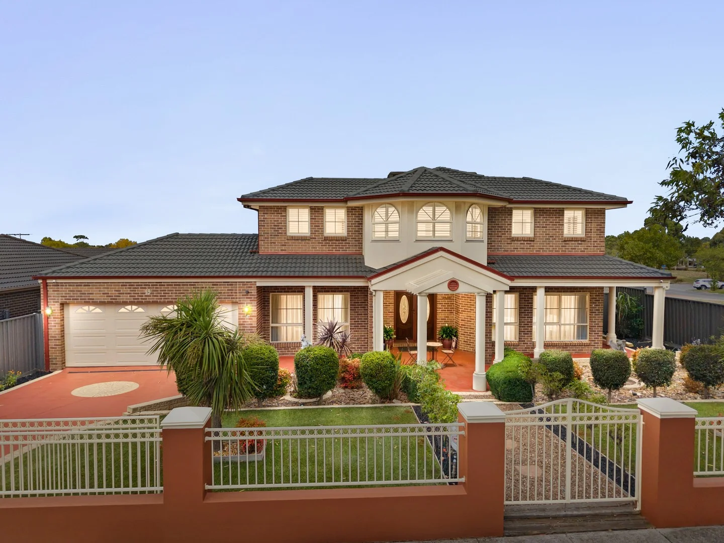 19 Manor Lakes Boulevard, Manor Lakes VIC 3024