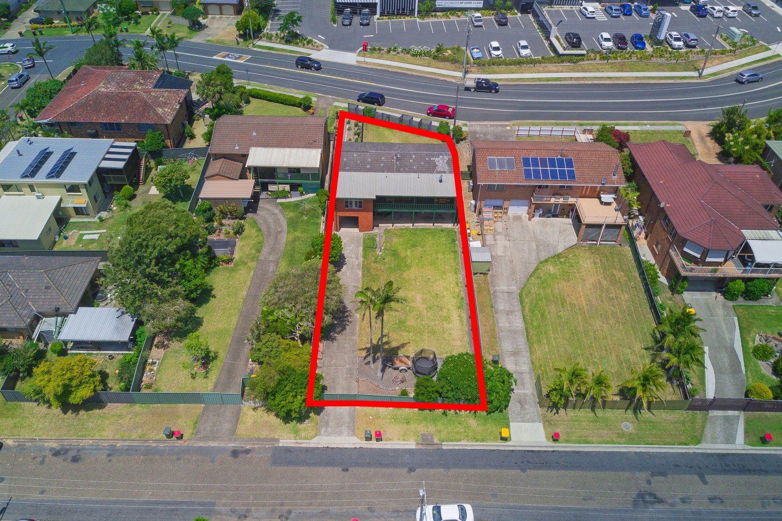 37 Clifton Drive, Port Macquarie NSW 2444, Image 2