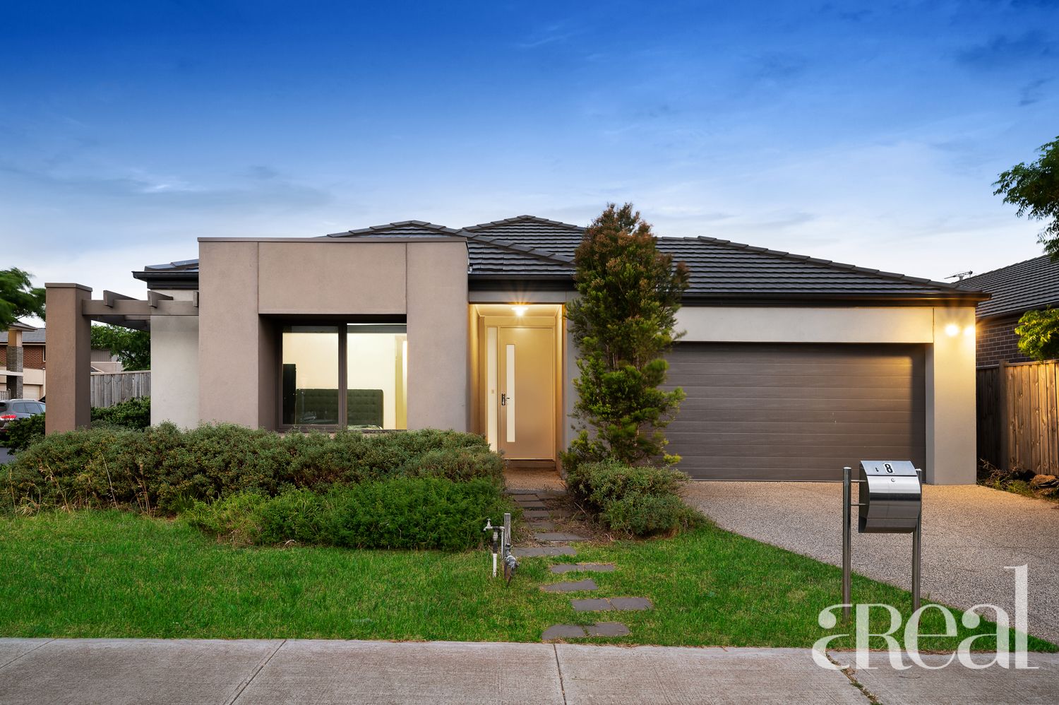 4 bedrooms House in 25 Bolivar Esplanade TRUGANINA VIC, 3029