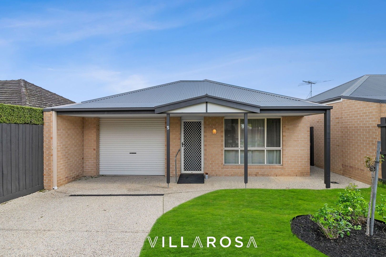 1/5 Allitt Avenue, Belmont VIC 3216, Image 0